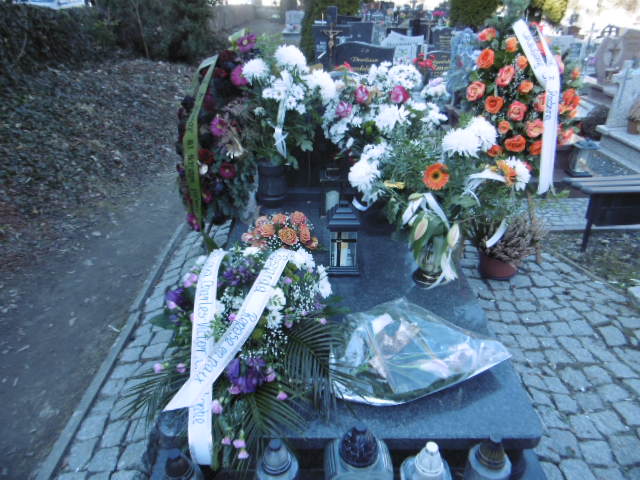 Grób Zenon Faliński