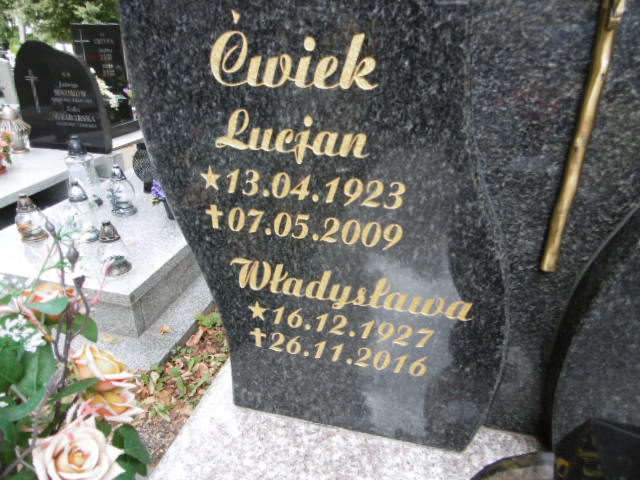 Władysława Ćwiek 1927 Lwówek Śląski - Grobonet - Wyszukiwarka osób pochowanych