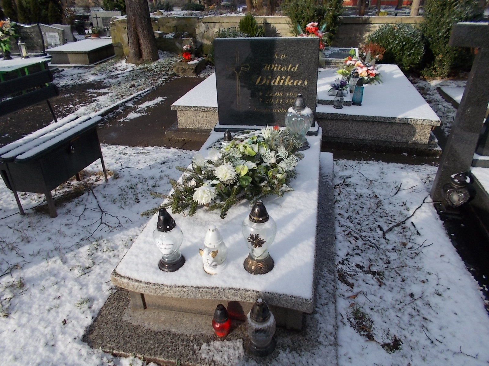 Grób Witold Didikas