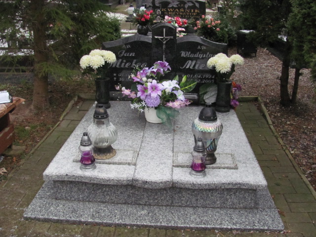 Grób Władysława Mielec