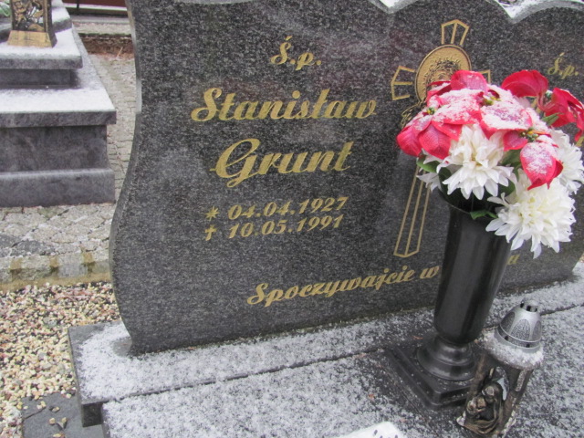 Stanisław Grunt 1927 Lwówek Śląski - Grobonet - Wyszukiwarka osób pochowanych