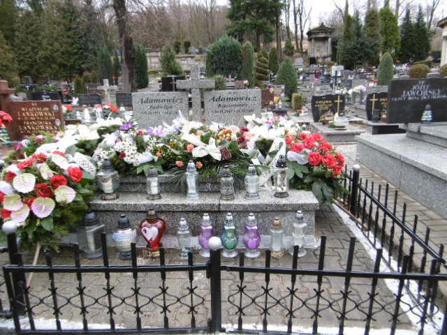 Grób Kazimierz Adamowicz