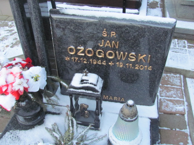 Jan Ożogowski 1944 Lwówek Śląski - Grobonet - Wyszukiwarka osób pochowanych