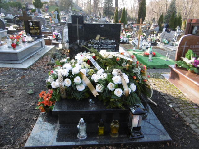 Grób Władysław Baworowski