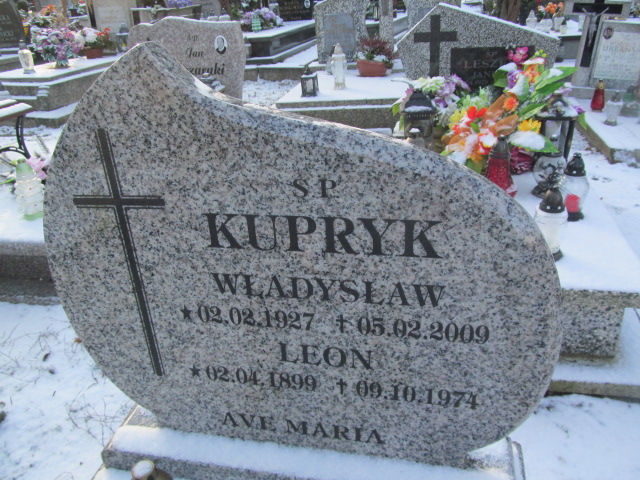 Leon Kupryk 1899 Lwówek Śląski - Grobonet - Wyszukiwarka osób pochowanych