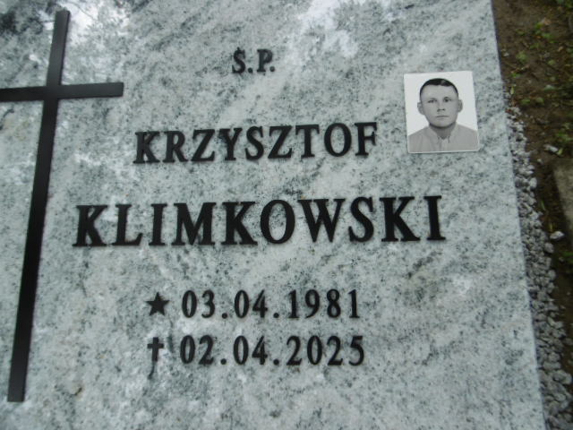 Krzysztof Klimkowski 1981 Lwówek Śląski - Grobonet - Wyszukiwarka osób pochowanych