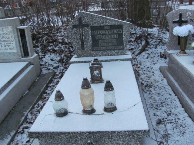 Grób Mieczysław Bagiński
