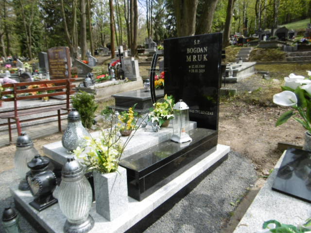 Grób Bogdan Mruk