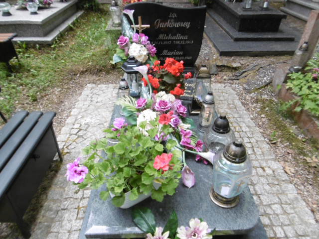 Grób Marcela  Główka
